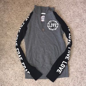 A sweatshirt